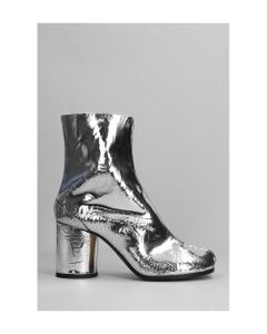 Tabi High Heels Ankle Boots In Silver Leather