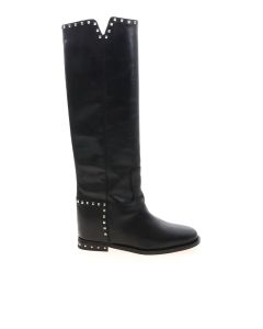 Studded boots in black