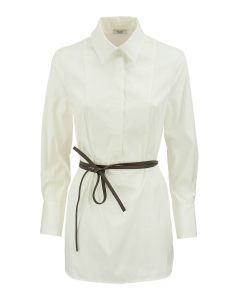 White shirt with leather belt