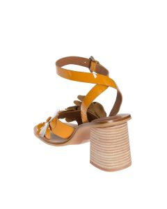 Hina sandals