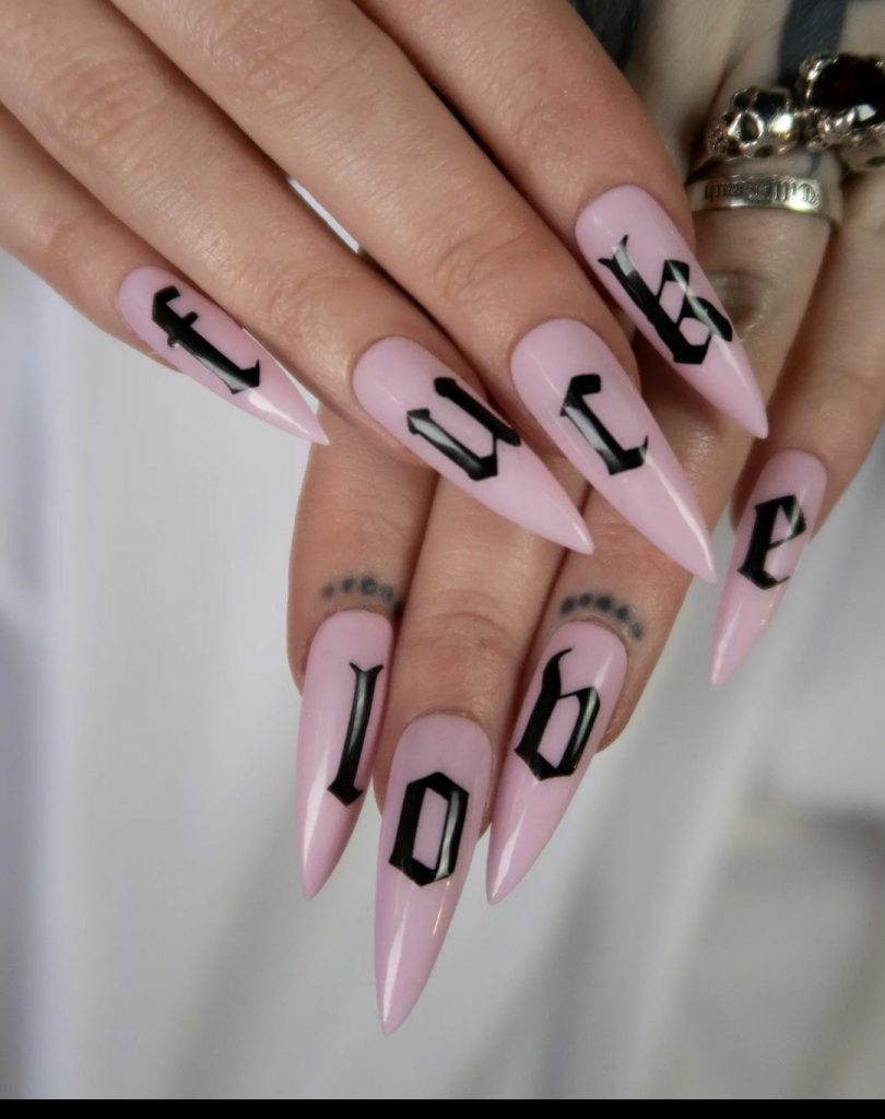 pink stiletto nails 