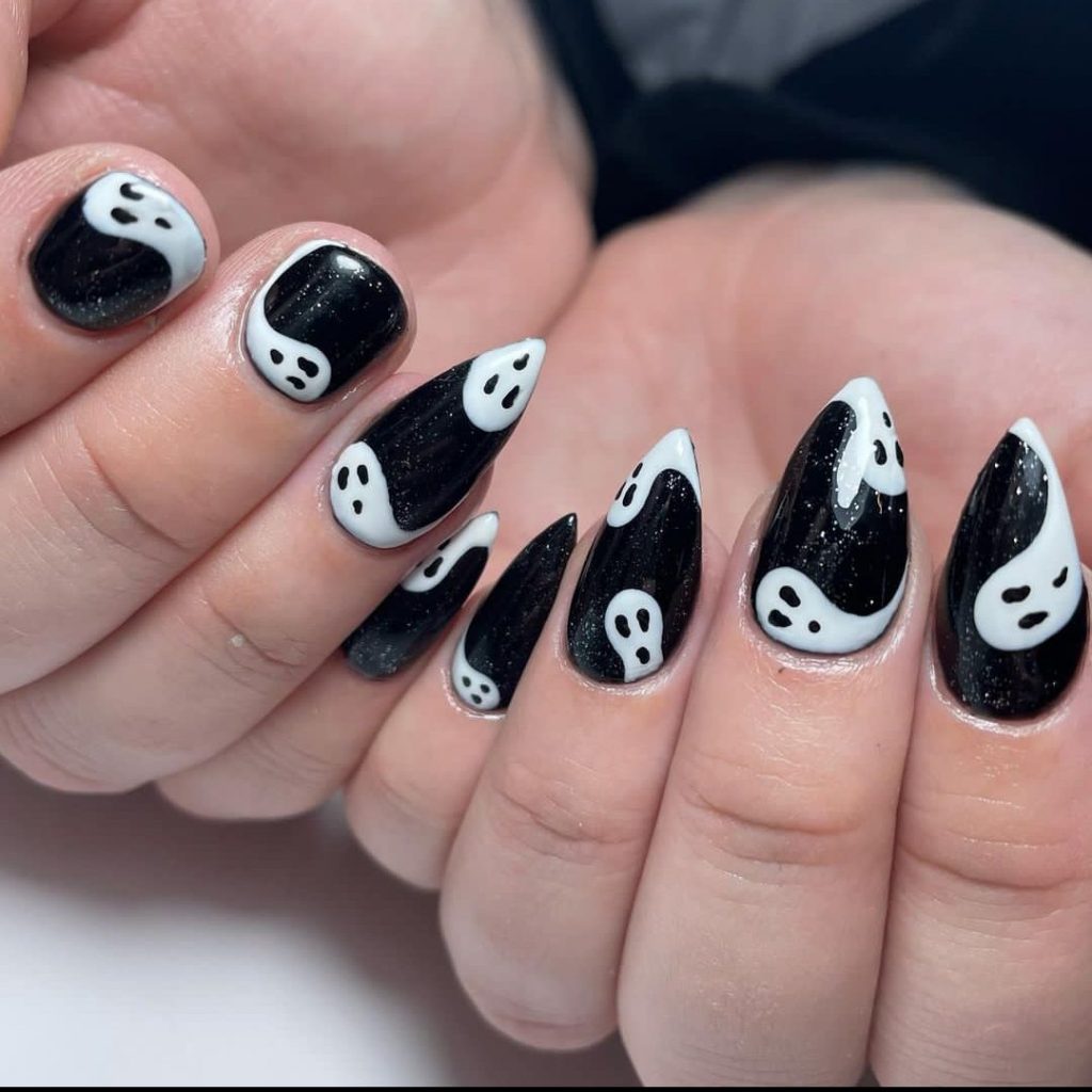Spooky nail design
