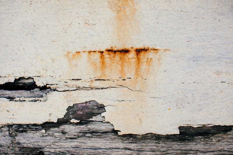rust stains on walls