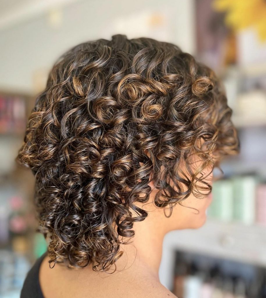 Highlights for defined curls 
