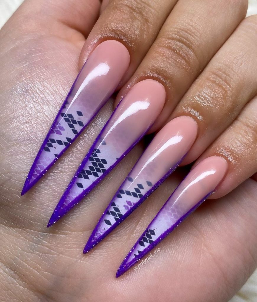 extra long stiletto nails in snake print