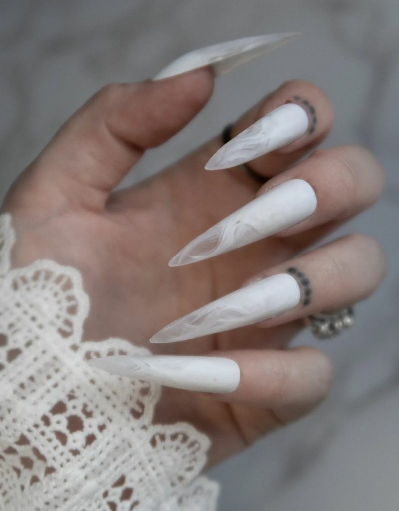 White xtra long stiletto nails
