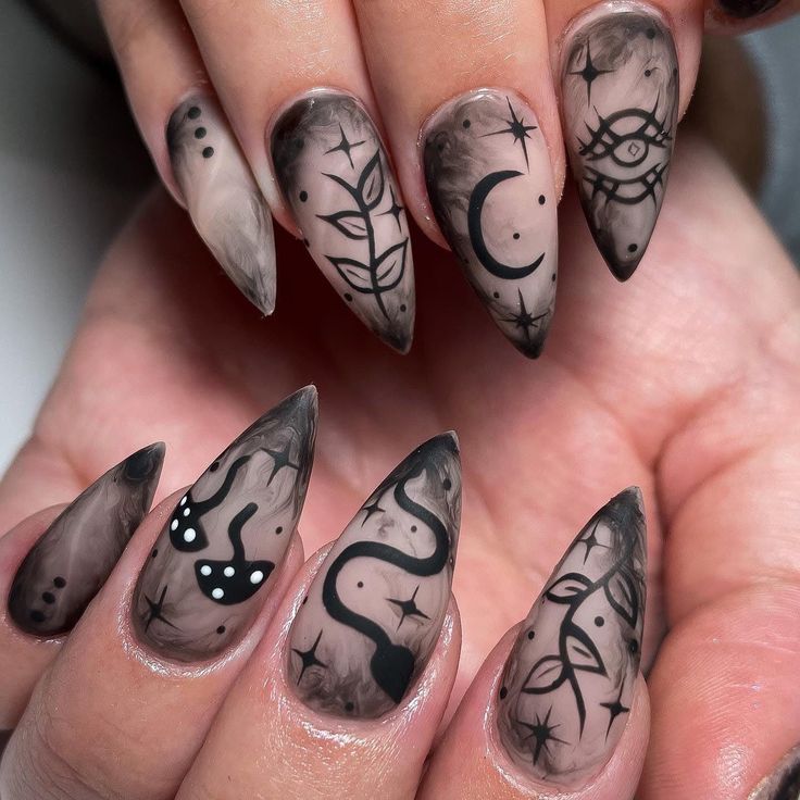 Anti-Valentine's day manicure. A goth nail art with step-by-step tutorial ~