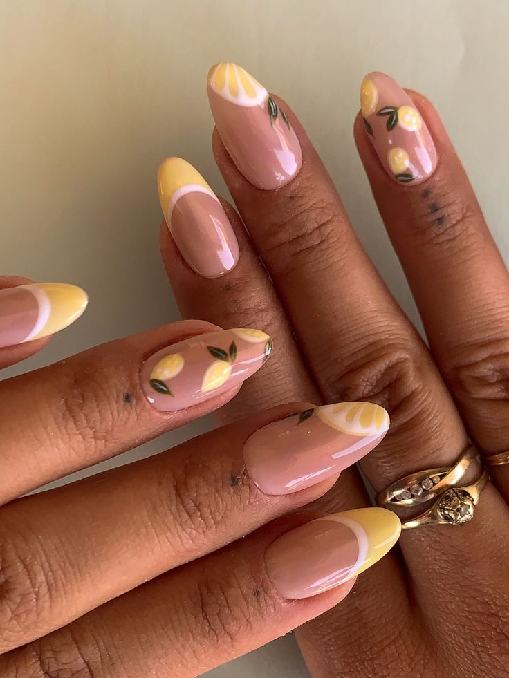 Lemon-inspired design with a shine almond nails.