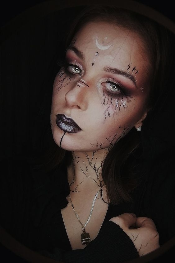 The Witch-inspired Halloween Makeup