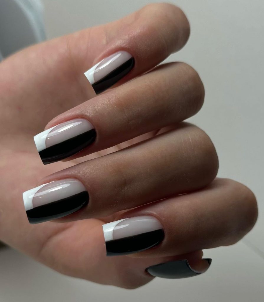 Half French nails in grey and black.