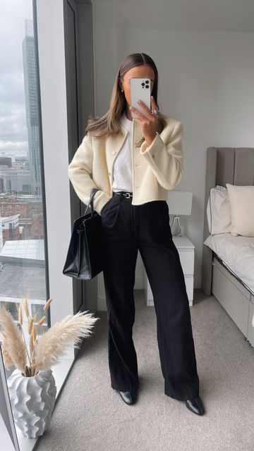 The Cropped Blazer Outfit Idea