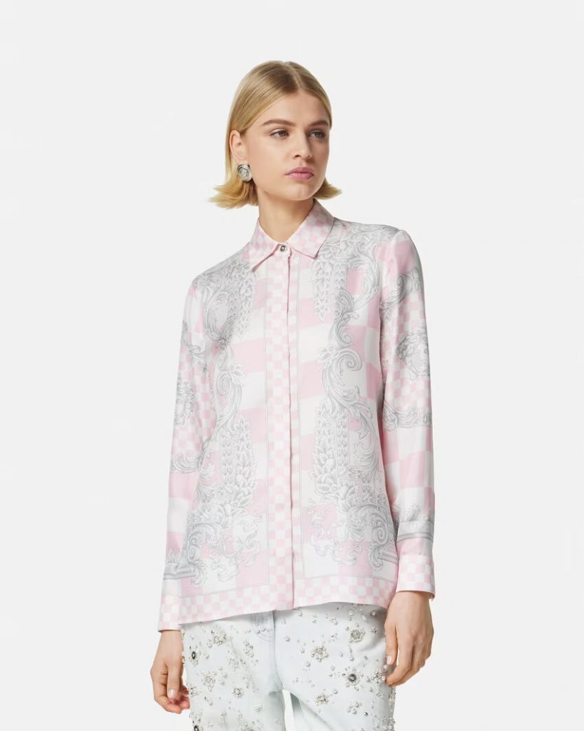 Silk blouse featuring Medusa Contrasto motif